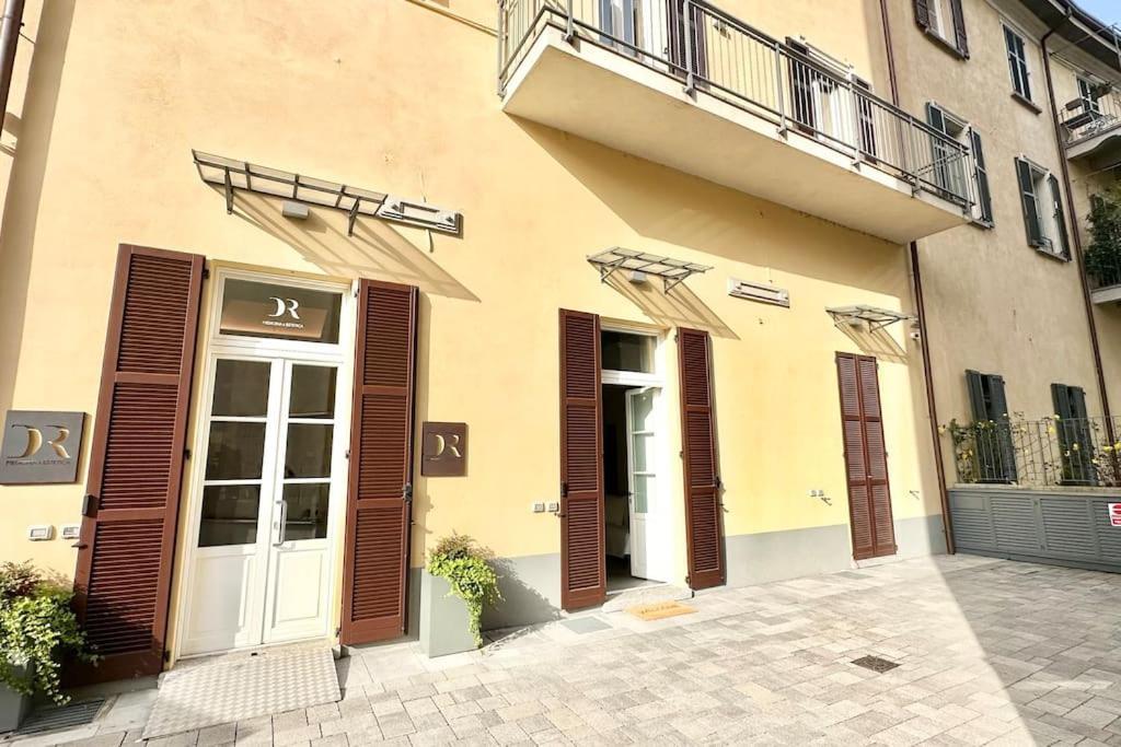 Couple'S Dream Loft 100Mt From Duomo And Lake كومو المظهر الخارجي الصورة