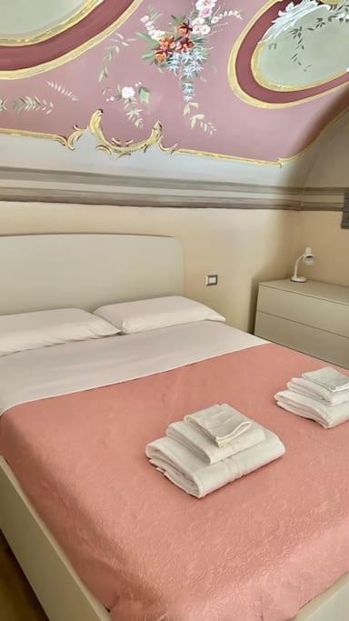 Couple'S Dream Loft 100Mt From Duomo And Lake كومو المظهر الخارجي الصورة